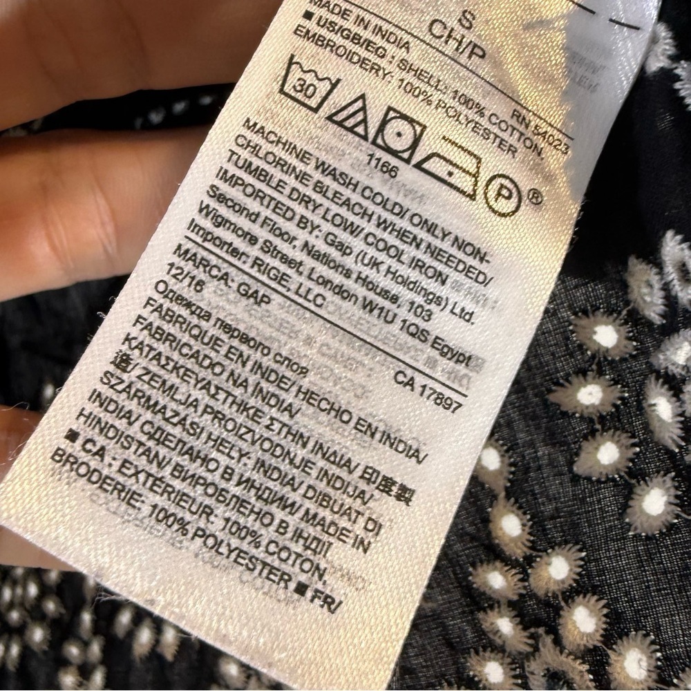 Gap embroidered bell sleeve cotton blouse - Picture 6 of 7